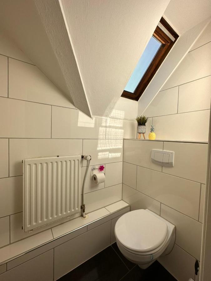 Schoenes Zimmer Im Zentrum - 3 Paderborn Eksteriør billede